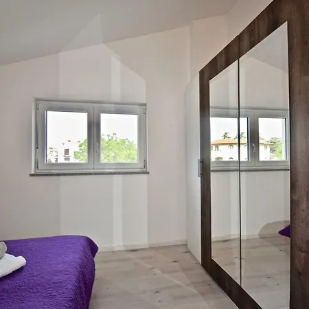 Bright And Spacious With Grill *** Apartment *